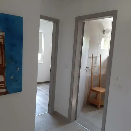 Apartament Hisa Dora Staro Selo